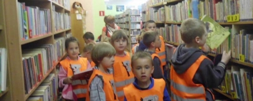 Przedszkolaki w Bibliotece maj 2016